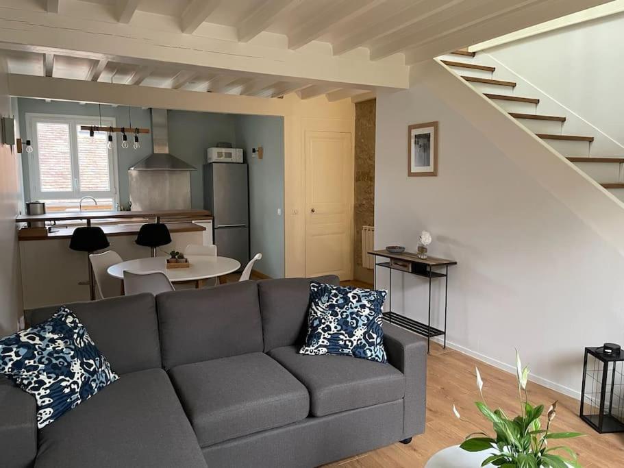 Tiny Paradise - 2 Bedrooms Apartment Montigny-sur-Loing Buitenkant foto